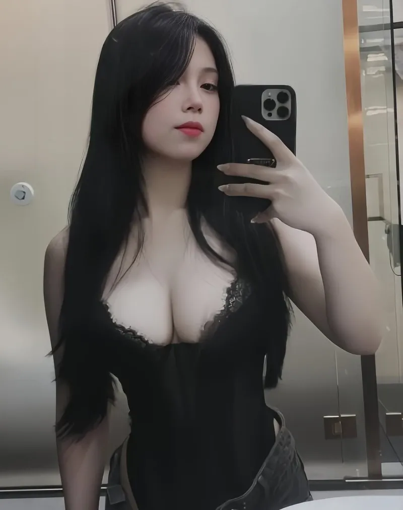 ảnh nền gái xinh 4k 12