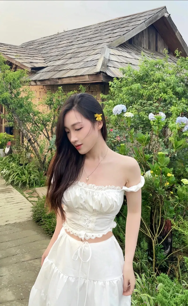 ảnh nền gái xinh 4k 18
